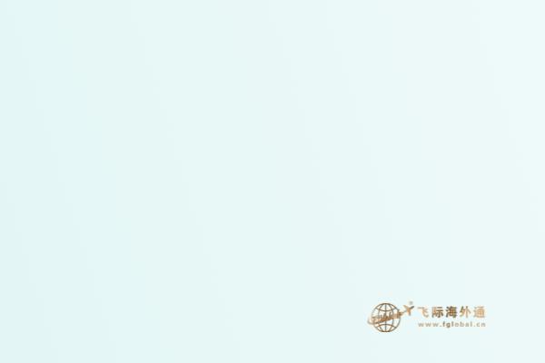 車(chē)窗外的海邊